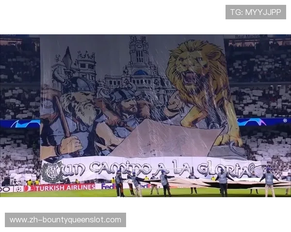 马赛球迷看台巨型TIFO致敬1993年欧冠冠军阵容